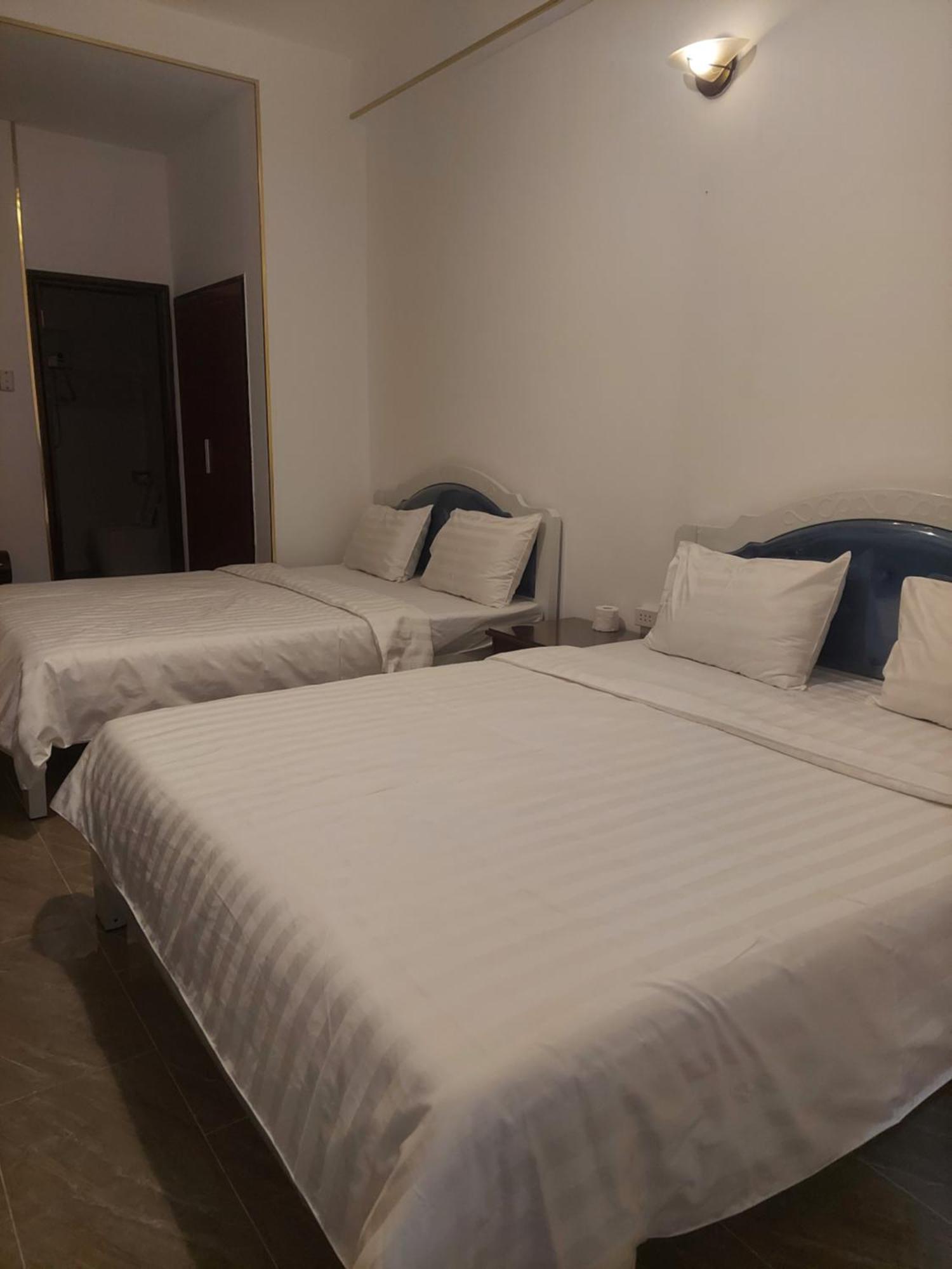 Hotel Khach San Trung Mai à Hô Chi Minh-Ville Extérieur photo