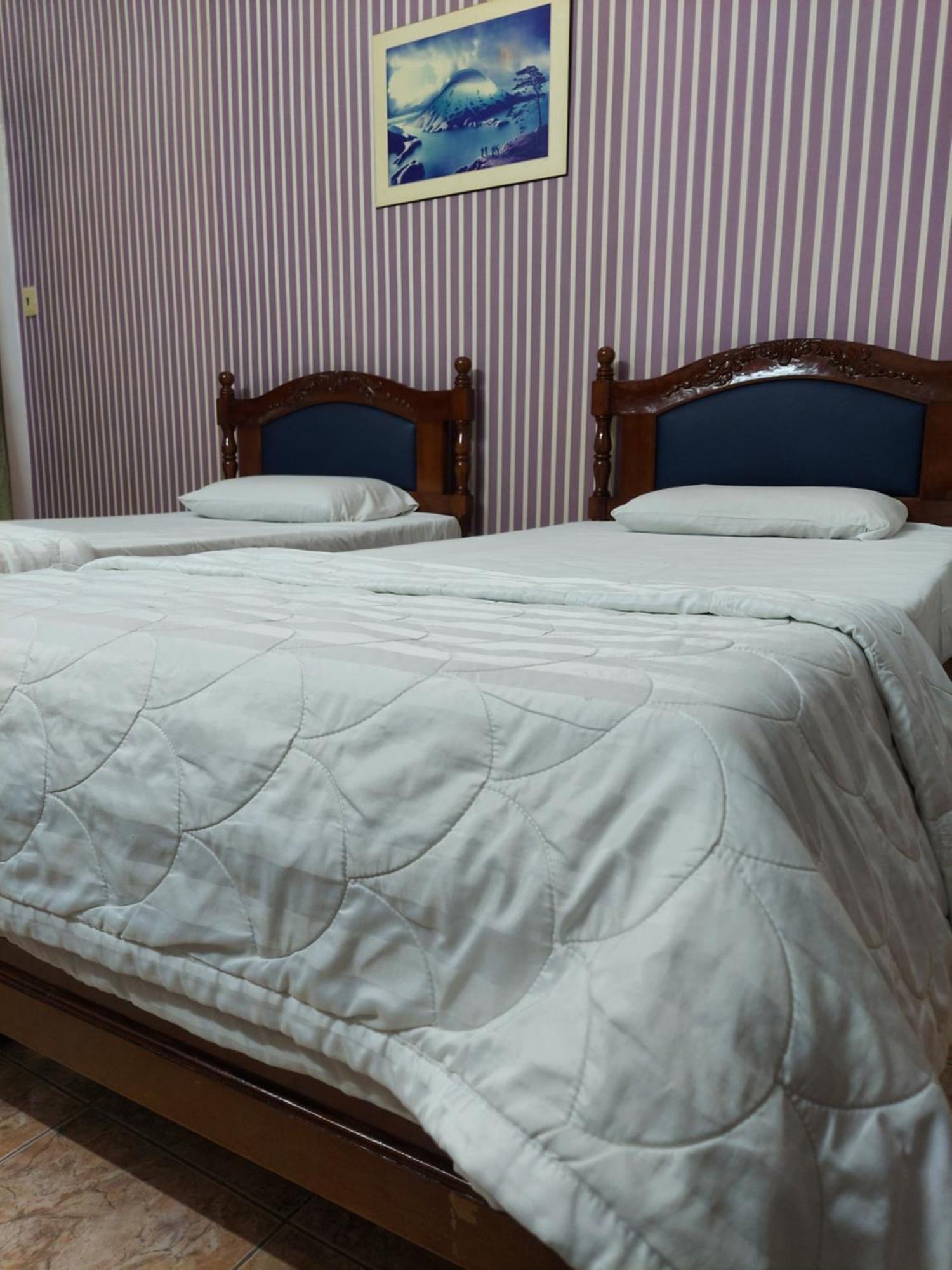 Hotel Khach San Trung Mai à Hô Chi Minh-Ville Extérieur photo