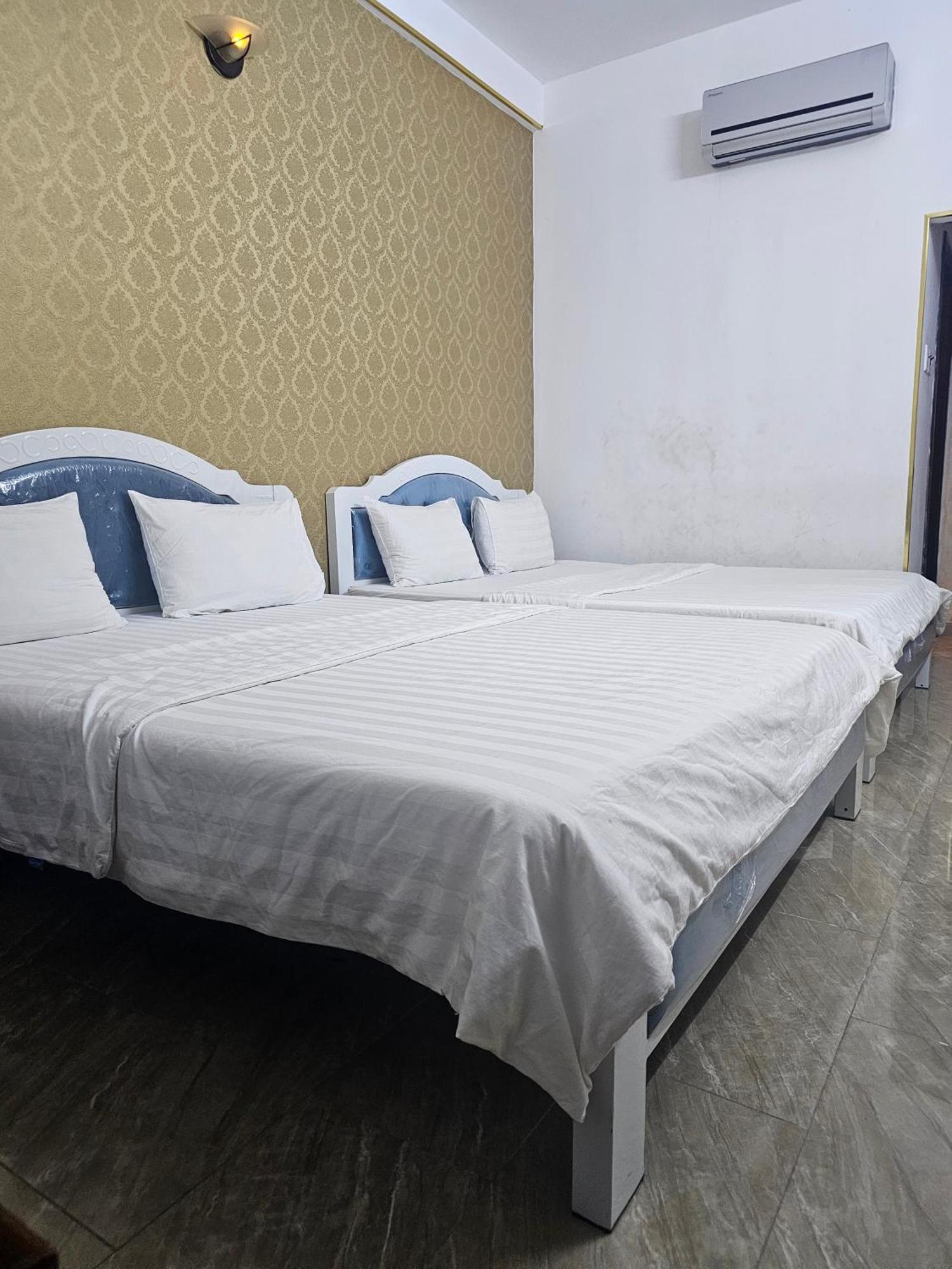 Hotel Khach San Trung Mai à Hô Chi Minh-Ville Extérieur photo