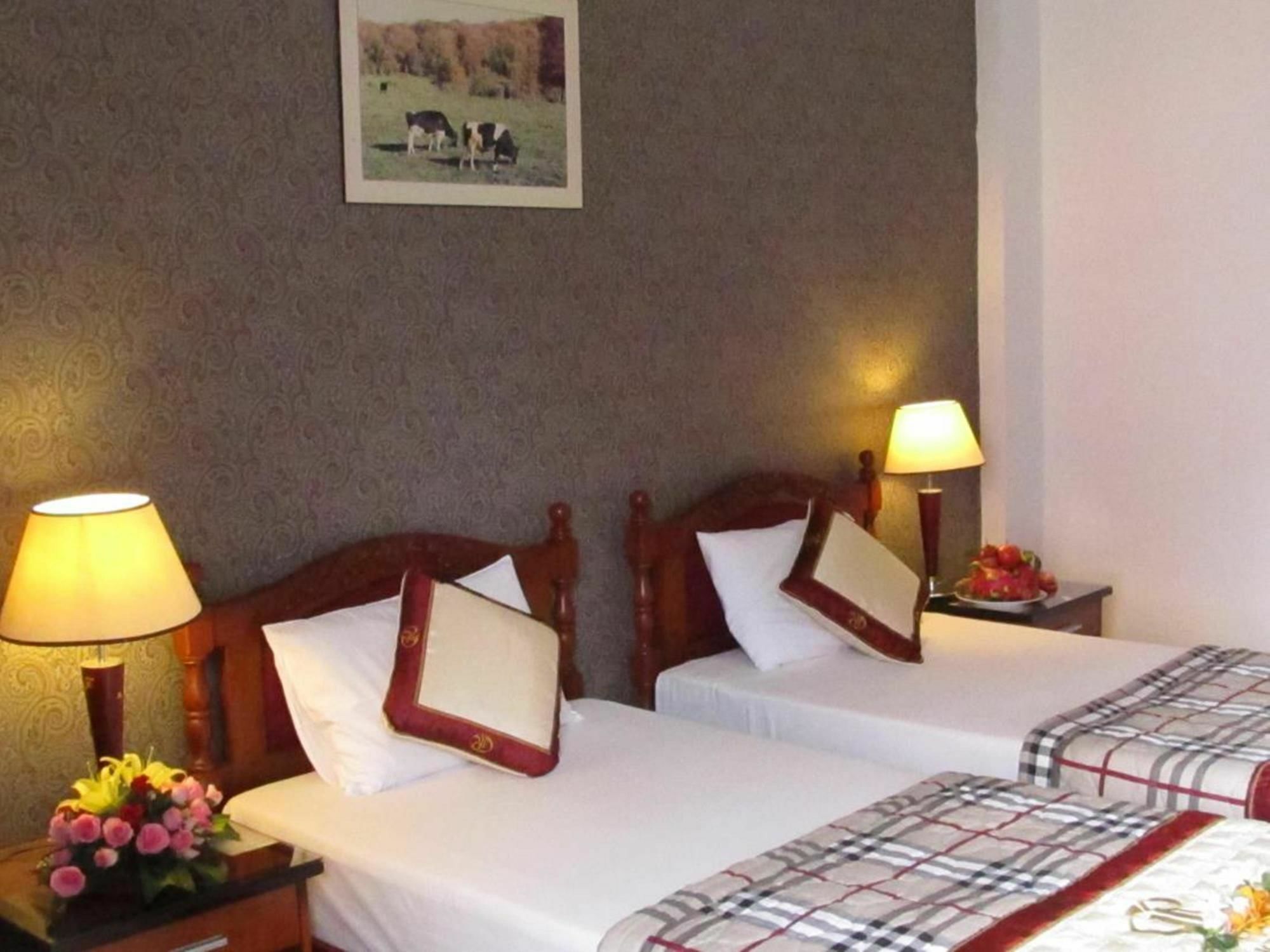 Hotel Khach San Trung Mai à Hô Chi Minh-Ville Extérieur photo