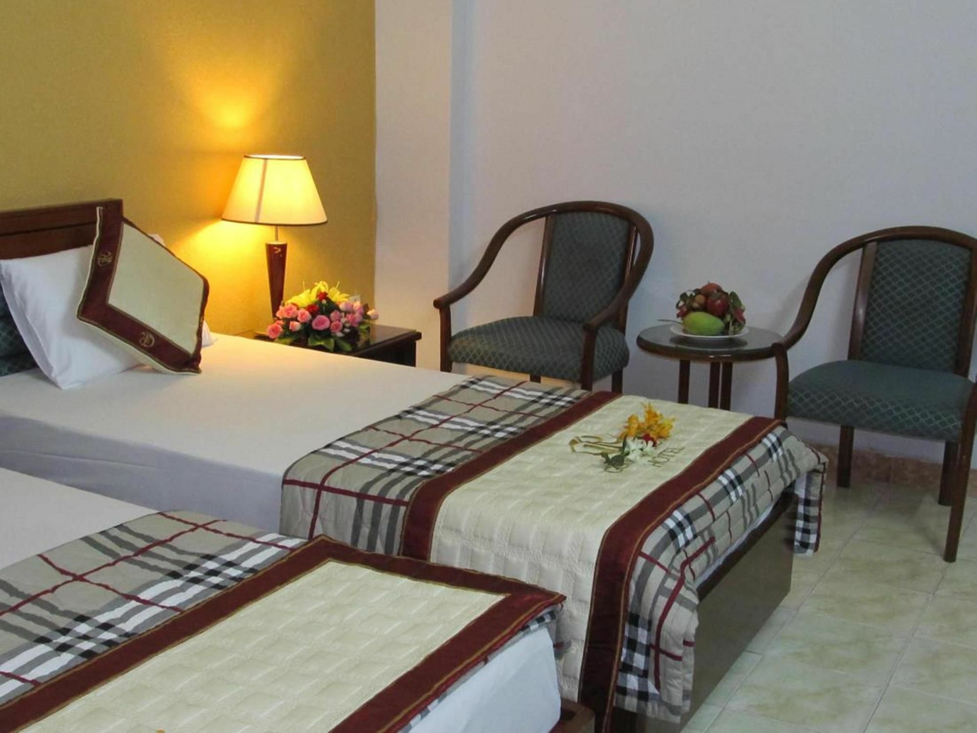 Hotel Khach San Trung Mai à Hô Chi Minh-Ville Extérieur photo
